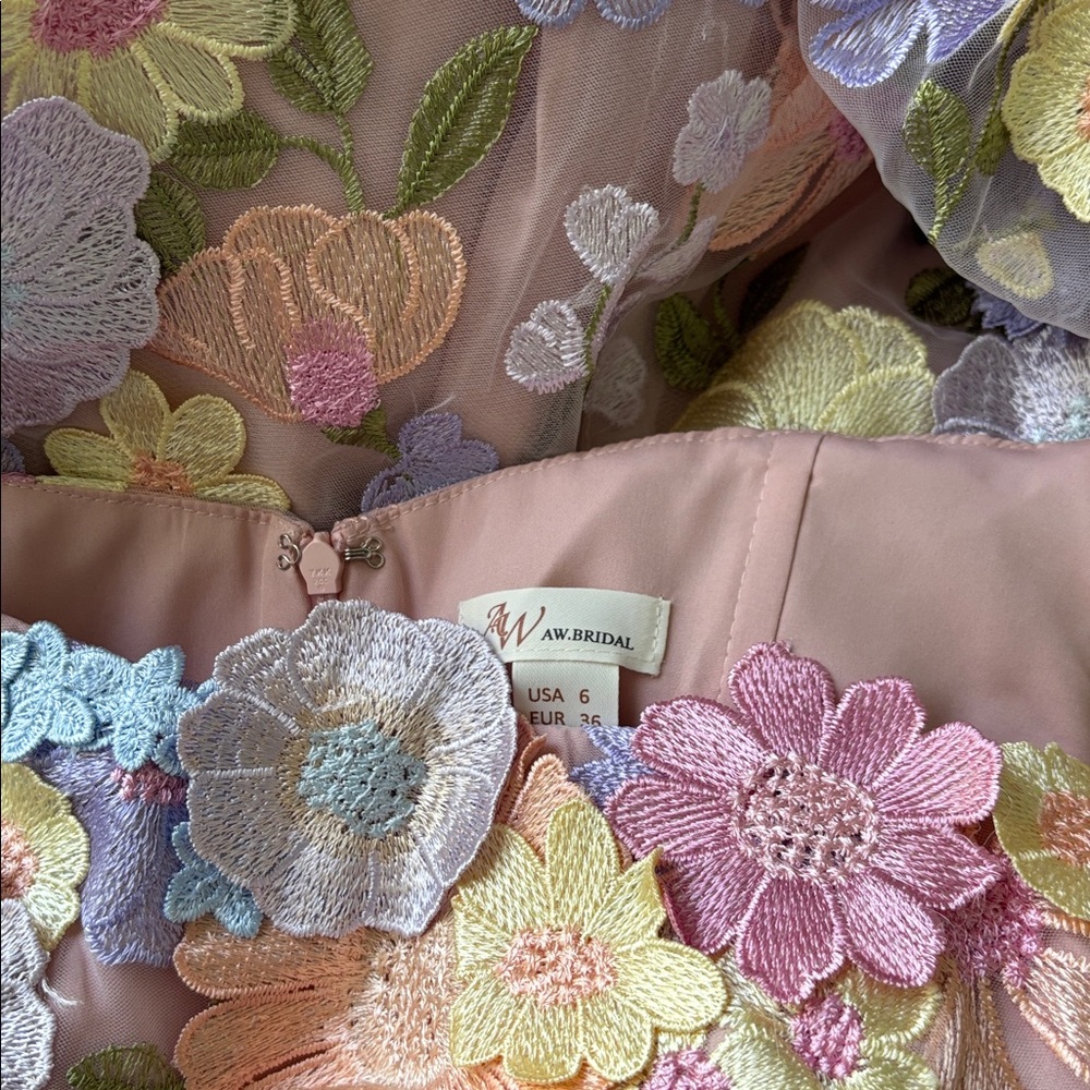 AW Bridal Catharine Floral Embroidered 3D Dress 8 & 6 & 22 - Picture 9 of 11